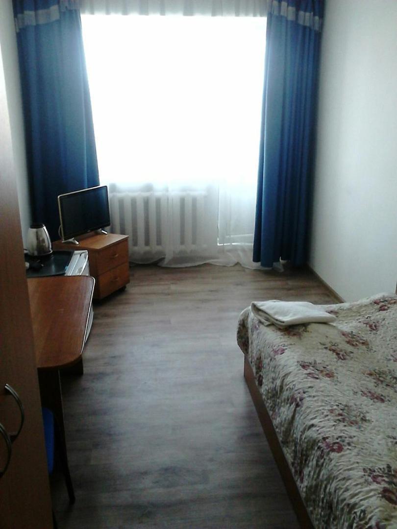 Turist Hotel Karagandy Buitenkant foto